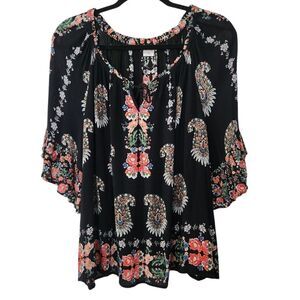 Bila Womens Floral Black 3/4 Bell Sleeve Tassle Tie Neck Blouse Size Medium